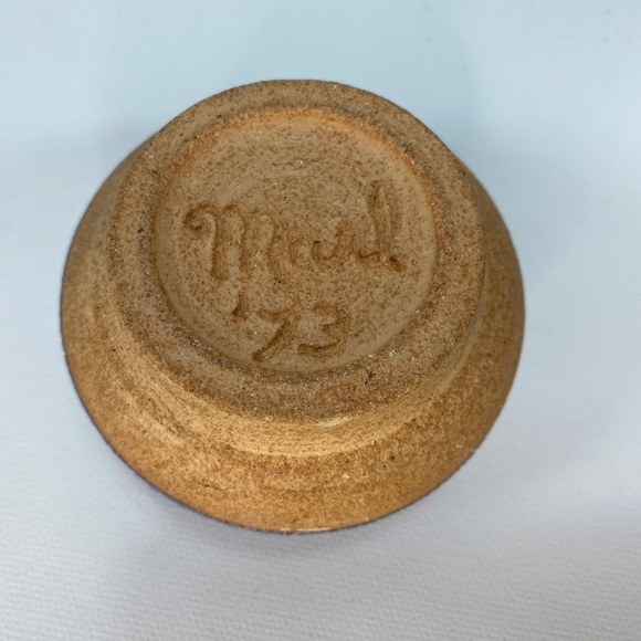 Lot of 3 Small Pottery Vases, 2 Blue VTG '73 , 1 Brown Pier One, Textured 2"-3" - Picture 10 of 13